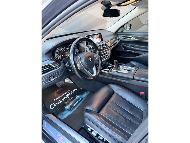 BMW 740 Бартер Лизинг - автомобили, коли, обяви за нови и употребявани 7