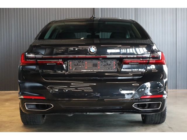 BMW 740 * INDIVIDUAL* XDRIVE* LASER LIGHTS* 360* - автомобили, коли, обяви за нови и употребявани 5