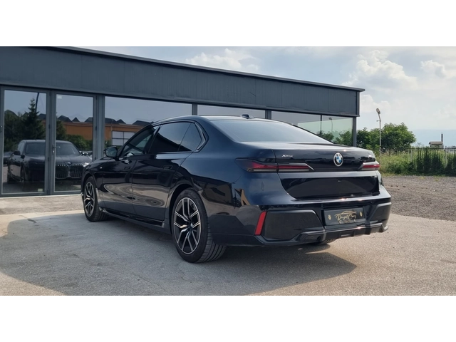 BMW 740 * INDIVIDUAL* Xdrive* Mpack* Head up* Distr* B&W* - автомобили, коли, обяви за нови и употребявани 5