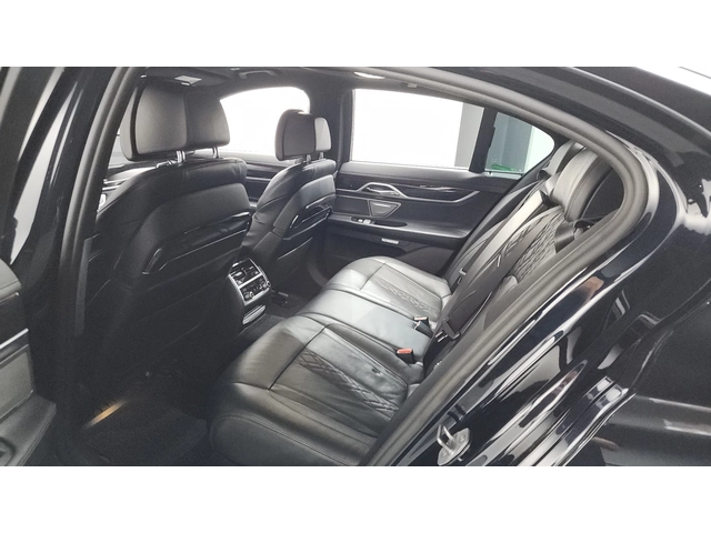 BMW 740 d xDrive M Sport | HUD | 360  | Soft Close | Венти - автомобили, коли, обяви за нови и употребявани 15