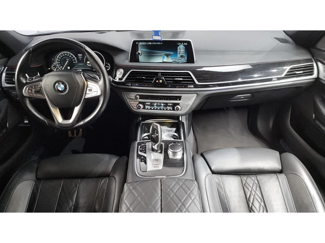 BMW 740 d xDrive M Sport | HUD | 360  | Soft Close | Венти - автомобили, коли, обяви за нови и употребявани 4