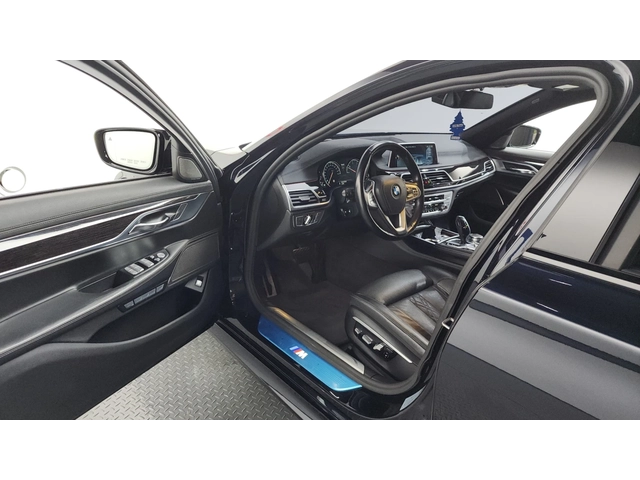 BMW 740 d xDrive M Sport | HUD | 360  | Soft Close | Венти - автомобили, коли, обяви за нови и употребявани 7