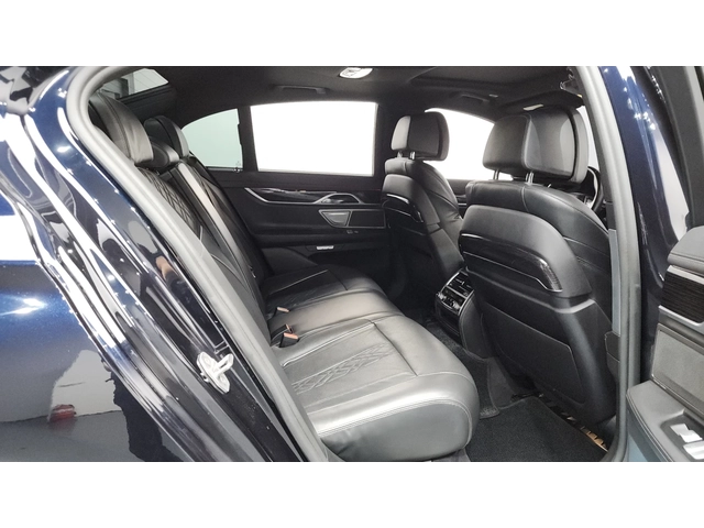 BMW 740 d xDrive M Sport | HUD | 360  | Soft Close | Венти - автомобили, коли, обяви за нови и употребявани 8
