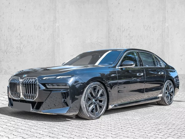 BMW 740 740 - автомобили, коли, обяви за нови и употребявани 1