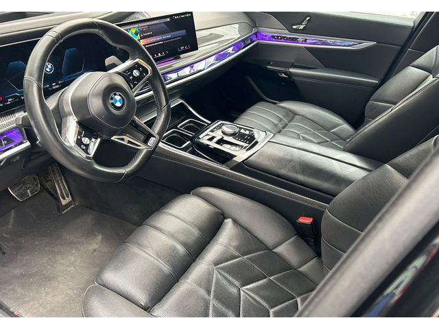 BMW 740d 740d xDrive M-Sport - автомобили, коли, обяви за нови и употребявани 5