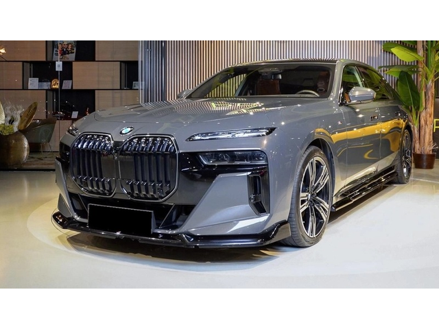 BMW 740d 740d xDrive M Sport Package Pro - автомобили, коли, обяви за нови и употребявани 0