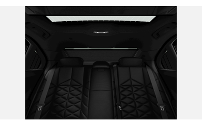 BMW 740d xDrive - автомобили, коли, обяви за нови и употребявани 11