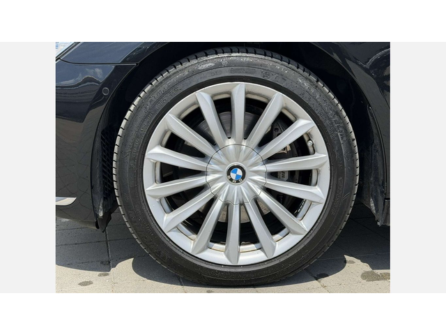 BMW 740d xDrive - автомобили, коли, обяви за нови и употребявани 3