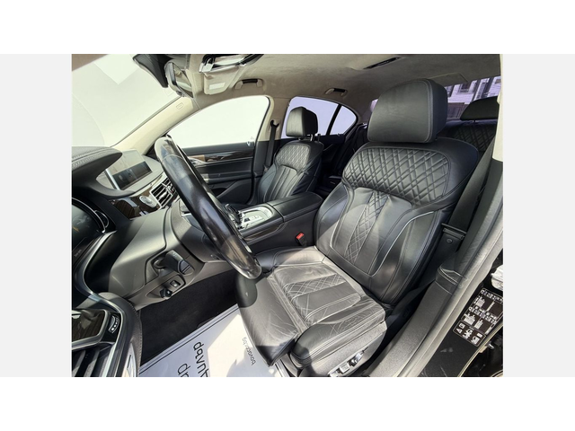 BMW 740d xDrive - автомобили, коли, обяви за нови и употребявани 7