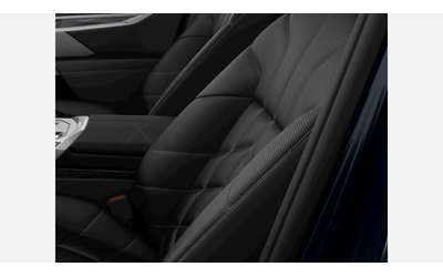 bmw-740d-xdrive-sedan - 3