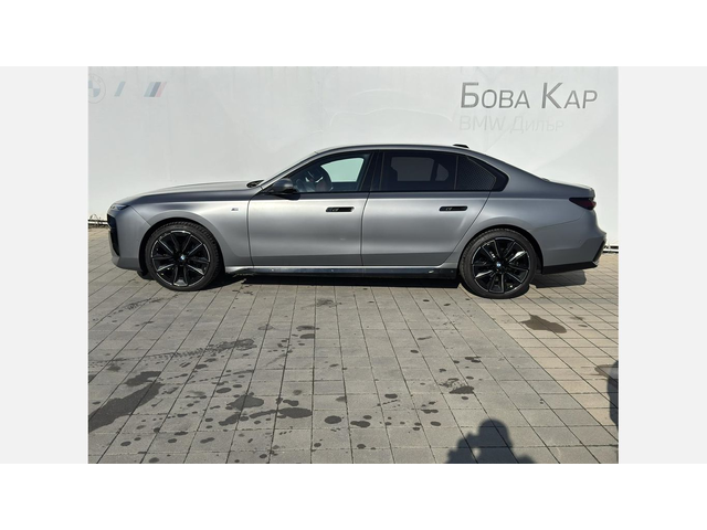 BMW 740d xDrive Sedan - автомобили, коли, обяви за нови и употребявани 2