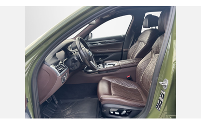 bmw-740d-xdrive-sedan - 5