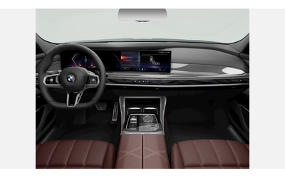 BMW 740d xDrive Sedan - автомобили, коли, обяви за нови и употребявани 9