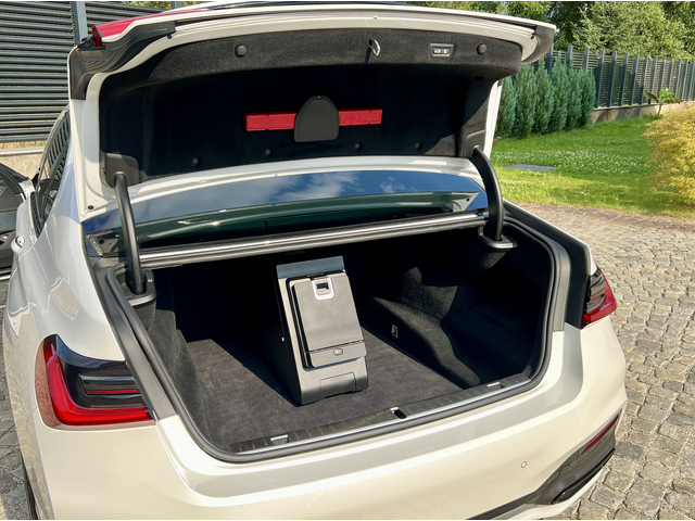 BMW 740Ld xDrive Гаранция Executive Drive Pro B&W TV - автомобили, коли, обяви за нови и употребявани 17