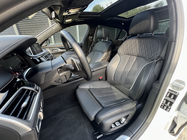 BMW 740Ld xDrive Гаранция Executive Drive Pro B&W TV - автомобили, коли, обяви за нови и употребявани 3