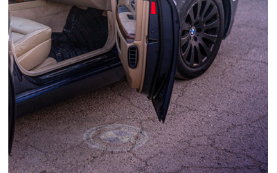 BMW 745 ВСИЧКИ ЕКСТРИ - автомобили, коли, обяви за нови и употребявани 9