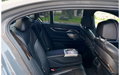 BMW 745e 745e M-Sport - автомобили, коли, обяви за нови и употребявани 10