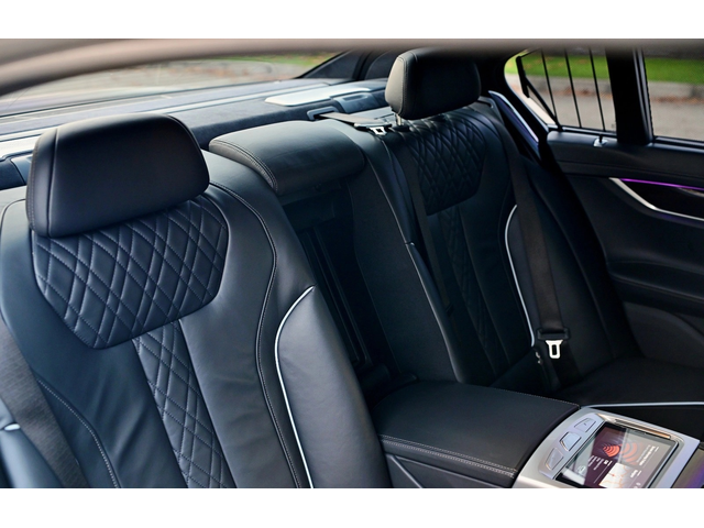 BMW 745e 745e M-Sport - автомобили, коли, обяви за нови и употребявани 9