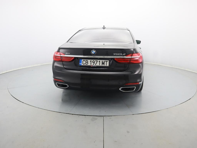 BMW 750 - автомобили, коли, обяви за нови и употребявани 16