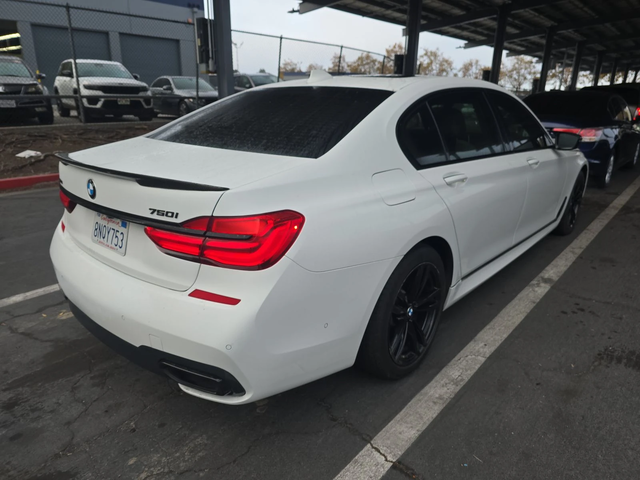 BMW 750 Li / M-PACK / FULL MAXX / УНИКАТ ! - автомобили, коли, обяви за нови и употребявани 5