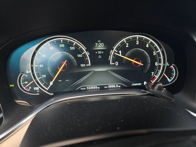 BMW 750 Li / M-PACK / FULL MAXX / УНИКАТ ! - автомобили, коли, обяви за нови и употребявани 8