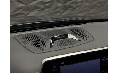 BMW 750 i xDrive M-sportpack 3d B&W* 360* Pano* 3xTV - автомобили, коли, обяви за нови и употребявани 12