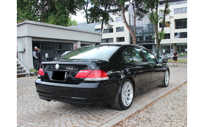 bmw-750 - 4