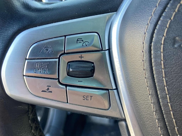 BMW 750 * 750i xDrive * CARFAX * ЦЕНА ДО БГ - автомобили, коли, обяви за нови и употребявани 10