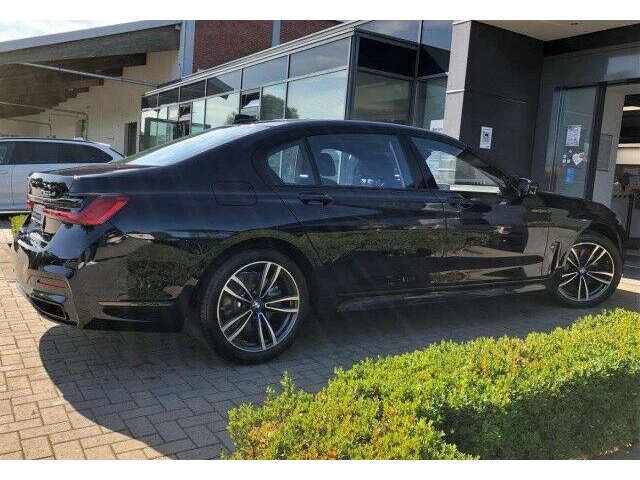BMW 750 Ld xDrive M Sport - автомобили, коли, обяви за нови и употребявани 8