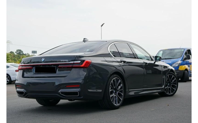 BMW 750 i xDrive M Sport - автомобили, коли, обяви за нови и употребявани 6
