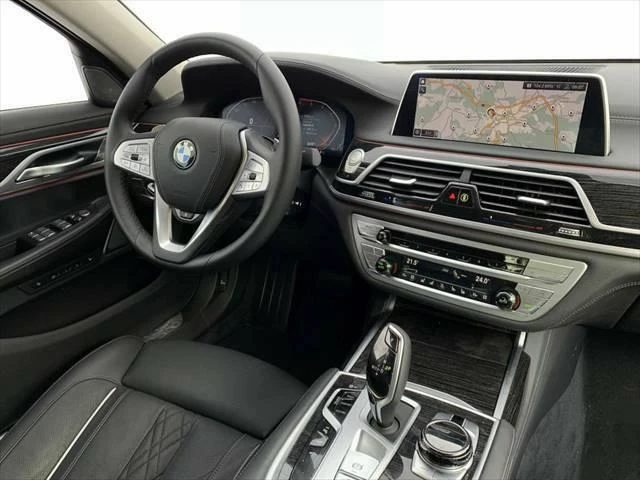 BMW 750 d xDrive - автомобили, коли, обяви за нови и употребявани 8