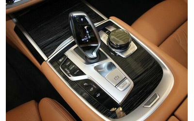BMW 750 i xDrive - автомобили, коли, обяви за нови и употребявани 11