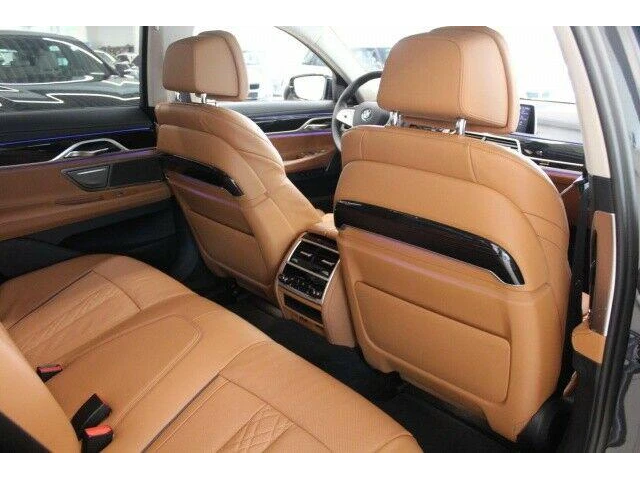 BMW 750 i xDrive - автомобили, коли, обяви за нови и употребявани 7