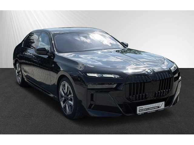 BMW 750 750e Theatre Screen - автомобили, коли, обяви за нови и употребявани 0