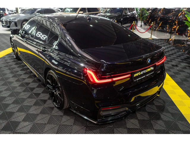 BMW 750 D LONG XDRIVE FULL M B&W HUD ЛИЗИНГ 100% - автомобили, коли, обяви за нови и употребявани 6