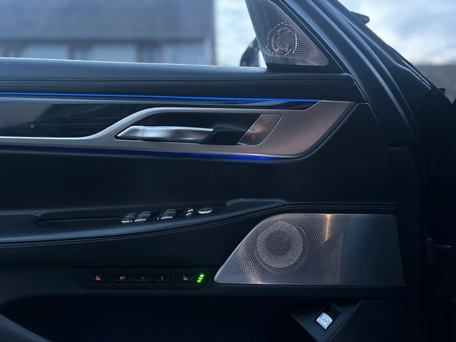 BMW 750 D XDRIVE LONG FULL M PACK HUD B&W ЛИЗИНГ 100% - автомобили, коли, обяви за нови и употребявани 6