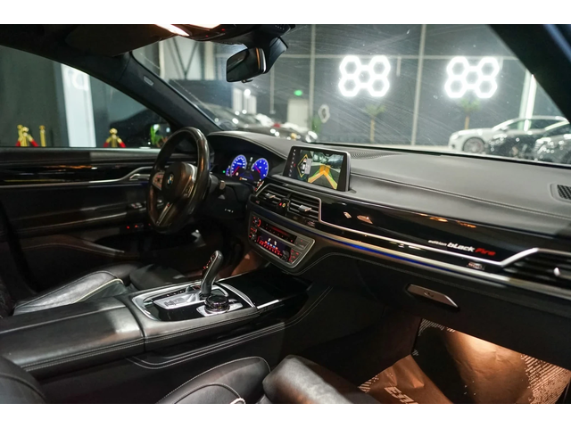 BMW 750 D XDRIVE BLACK FIRE EDITION 1OF150 ЛИЗИНГ 100% - автомобили, коли, обяви за нови и употребявани 13