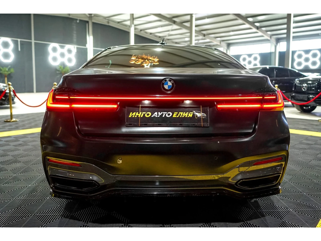 BMW 750 D XDRIVE BLACK FIRE EDITION 1OF150 ЛИЗИНГ 100% - автомобили, коли, обяви за нови и употребявани 7