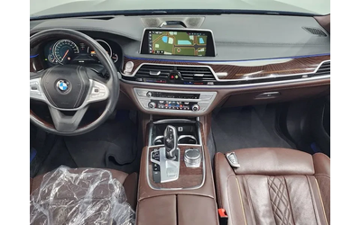 BMW 750 Li xDrive Premium - автомобили, коли, обяви за нови и употребявани 6