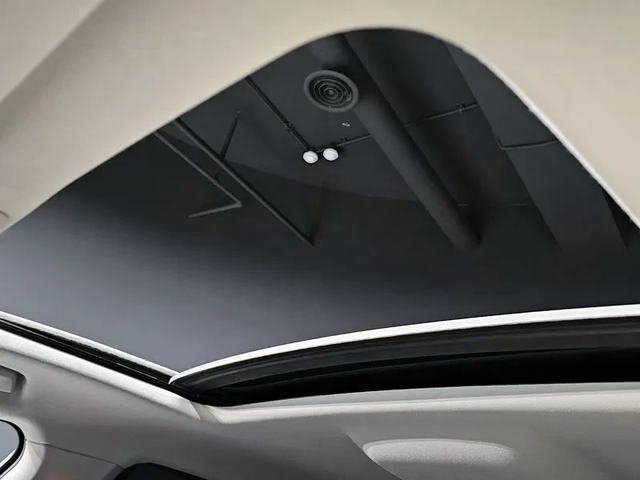 BMW 750 Li xDrive - автомобили, коли, обяви за нови и употребявани 15