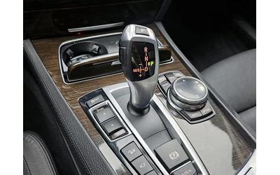 BMW 750 Li xDrive - автомобили, коли, обяви за нови и употребявани 8