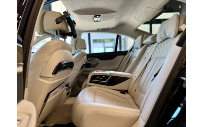 BMW 750 xDrive 50i* M* Carbon* Individual* Лизинг* - автомобили, коли, обяви за нови и употребявани 11