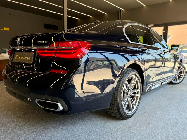 BMW 750 xDrive 50i* M* Carbon* Individual* Лизинг* - автомобили, коли, обяви за нови и употребявани 5