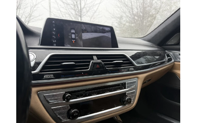 BMW 750 M-PACK* BLACK OPTIK* HARMAN* МАСАЖ* 360* CARFAX - автомобили, коли, обяви за нови и употребявани 7