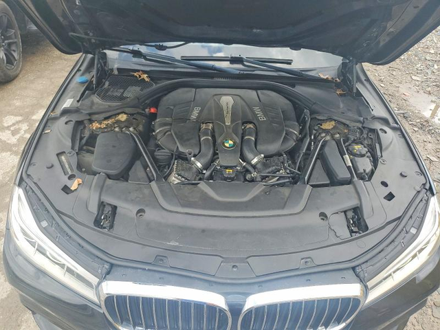 BMW 750 4.4L 8 ALL WHEEL DRIVE - автомобили, коли, обяви за нови и употребявани 10