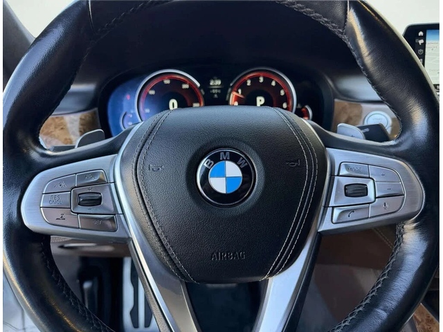 BMW 750 xDrive* АвтоКредит* (ЦЕНА ДО БГ) - автомобили, коли, обяви за нови и употребявани 12