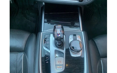 BMW 750 xDrive* AвтоКредит* (ЦЕНА ДО БГ) - автомобили, коли, обяви за нови и употребявани 10