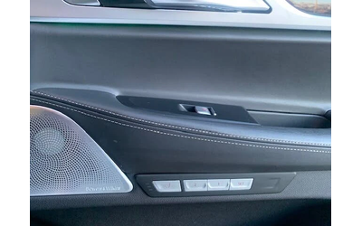 BMW 750 xDrive* AвтоКредит* (ЦЕНА ДО БГ) - автомобили, коли, обяви за нови и употребявани 11