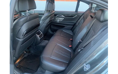 BMW 750 xDrive* AвтоКредит* (ЦЕНА ДО БГ) - автомобили, коли, обяви за нови и употребявани 13