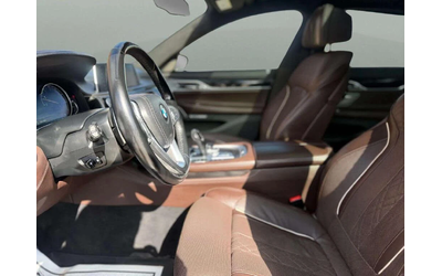 BMW 750 xDrive* AвтоКредит* (ЦЕНА ДО БГ) - автомобили, коли, обяви за нови и употребявани 9